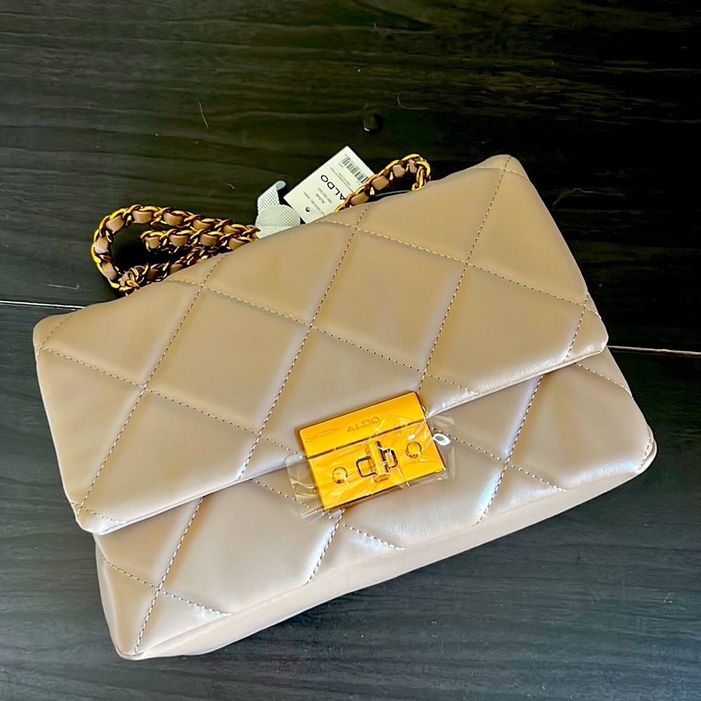 *NWT* Aldo Quilted Handbag Purse with Chain Strap